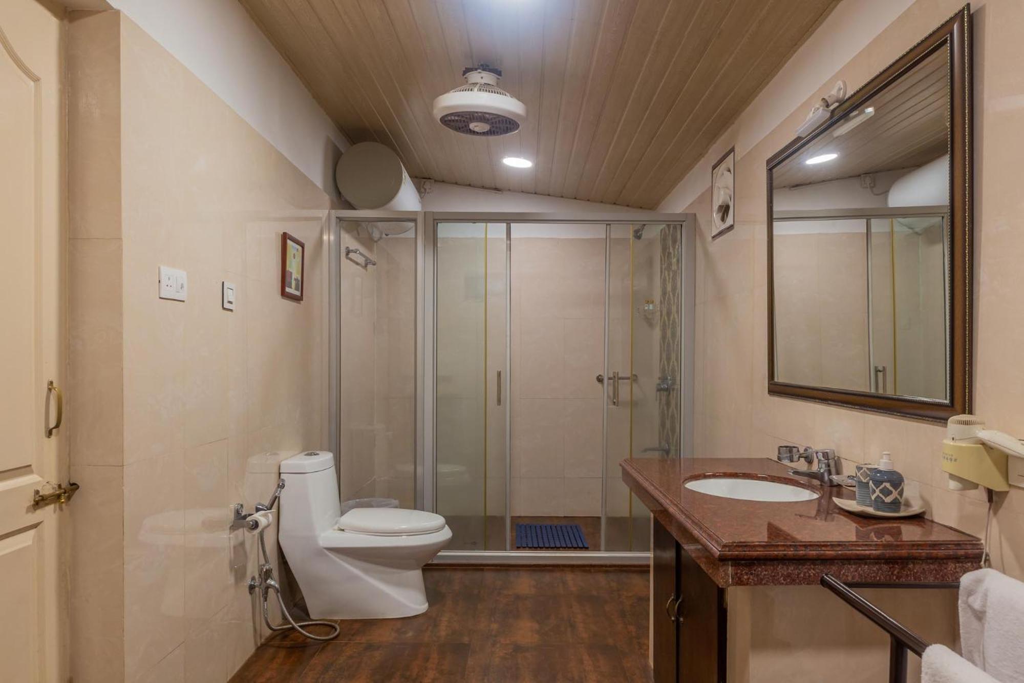 Il Palazzo Villas Panchgani Exteriér fotografie