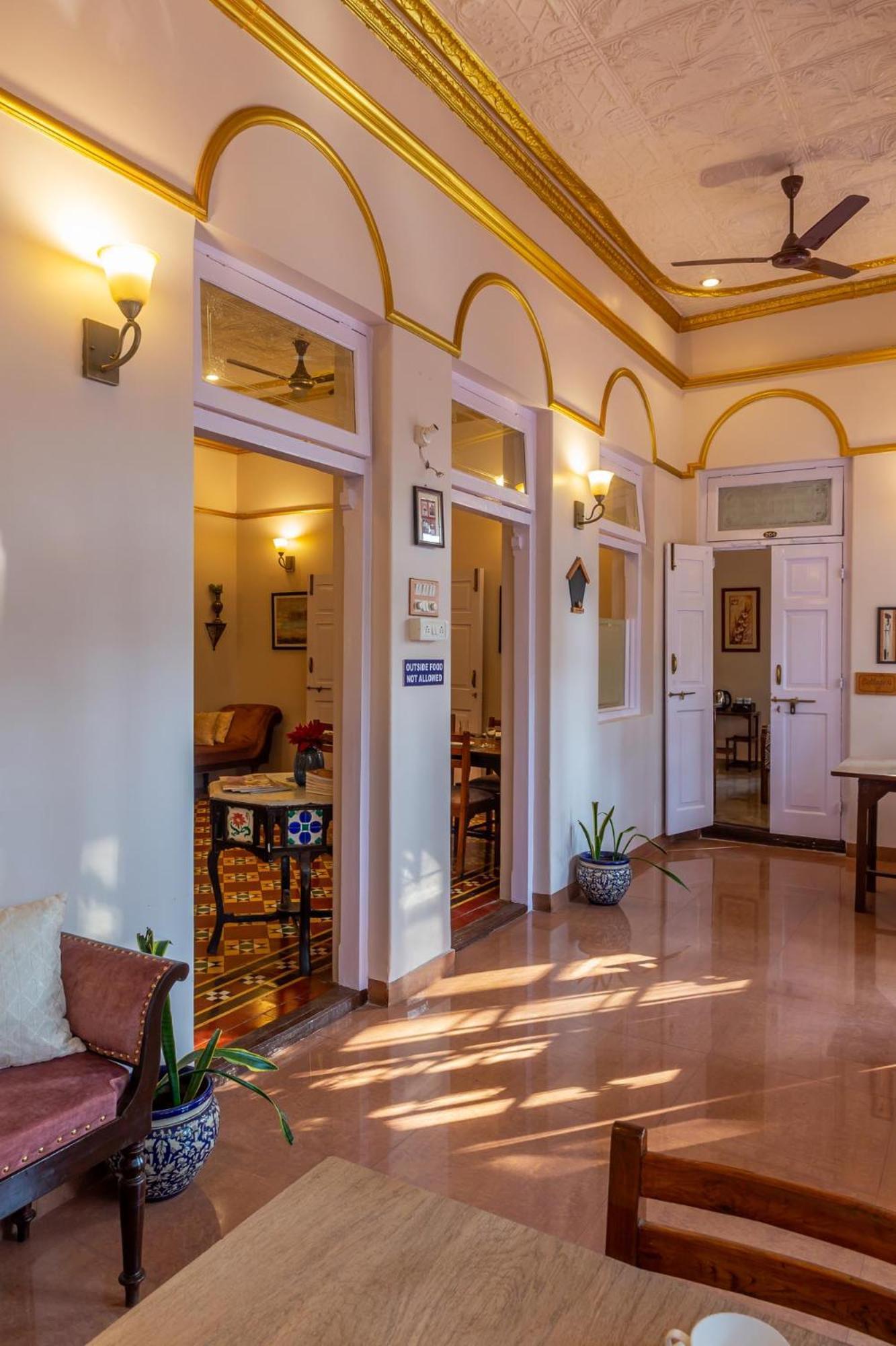 Il Palazzo Villas Panchgani Exteriér fotografie